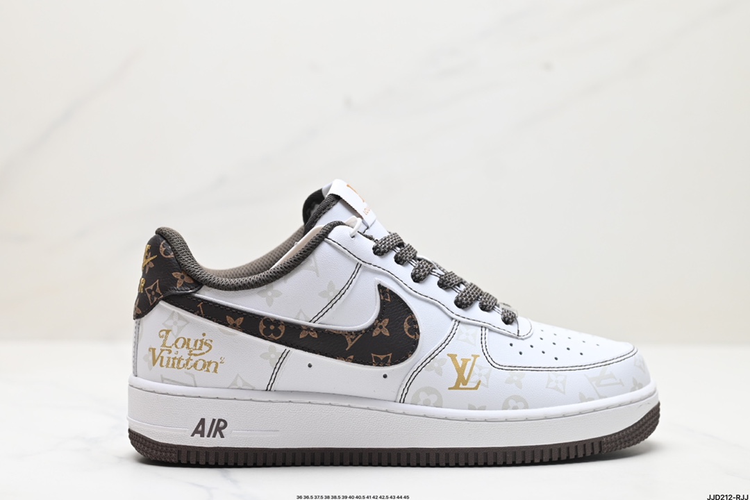 Nike Air Force 1 Shoes